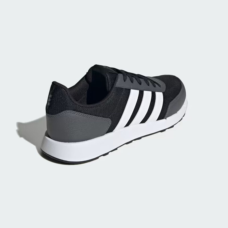 Adidas Lightweight and Comfort - Men Shoes Must Have recensie en prijs